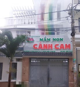 MẦM NON CÁNH CAM, NHÀ BÈ